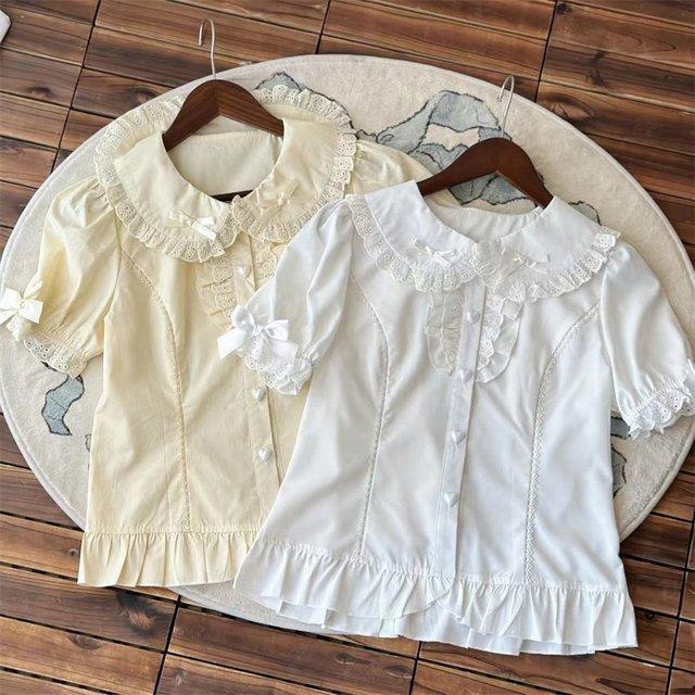 Embroidery Online - 2026年新作スイートロリータスタイル無地ブラウス レディース ショートパフスリーブ フリル付きピーターパンカラーシャツ リボンレース エレガントサマートップ
