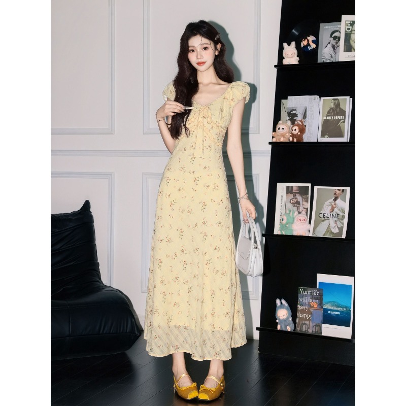 フランス風イエローフローラルドレス レディース 2025新作 - Embroidery Yellow Dress のレビューと価格