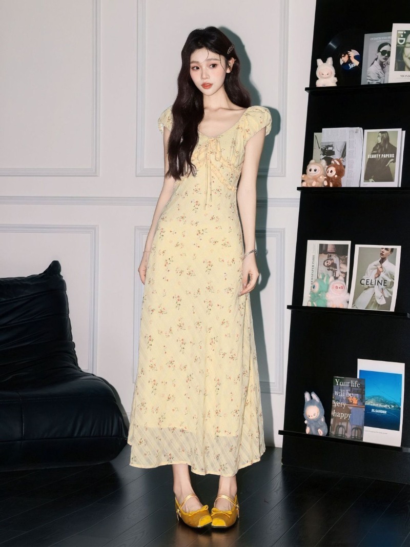 フランス風イエローフローラルドレス レディース 2025新作 - Embroidery Yellow Dress のレビューと価格