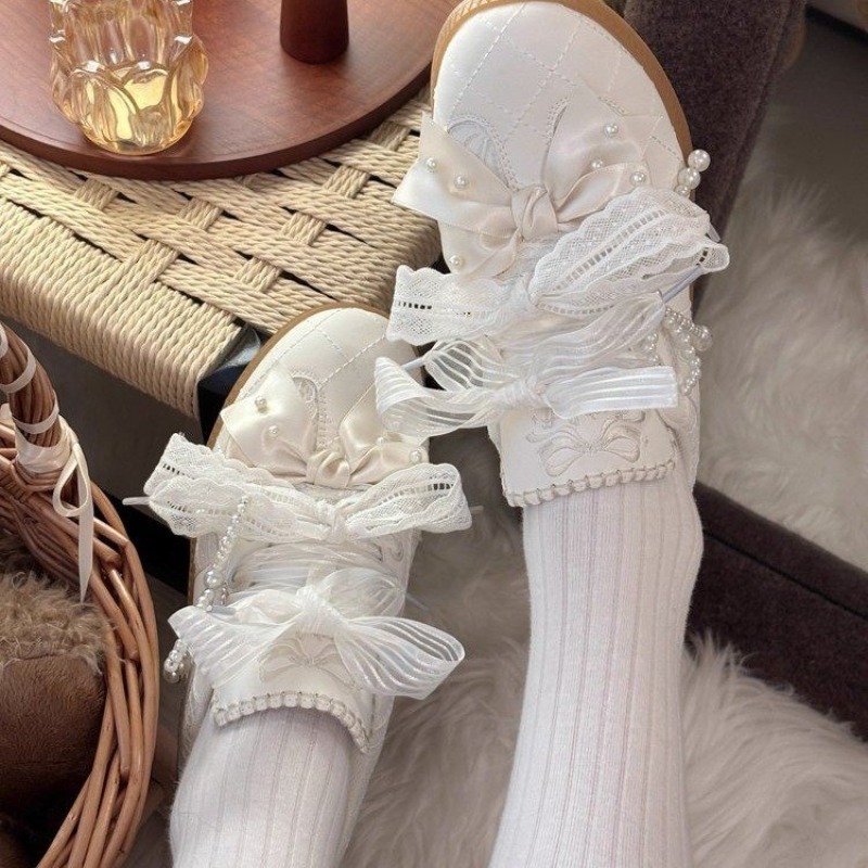 ファッション性の高い、甘いロリータ風のフラットスニーカー。パ - Embroidery Garments のレビューと価格