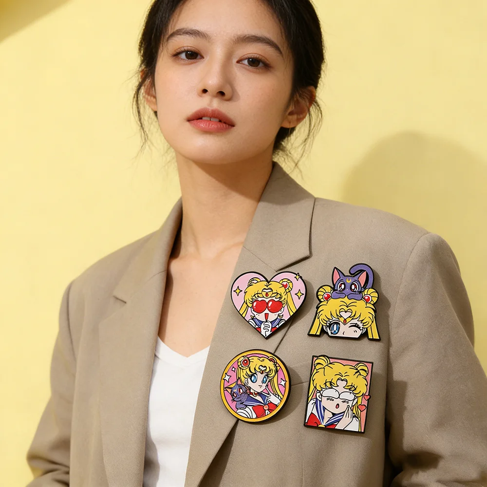4個入り セーラームーン ハート型 エナメルピン カートゥー - Embroidery Reddit のレビューと価格