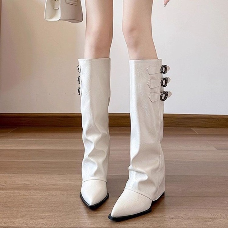 女性用、つま先が尖った、膝丈の、ゆったりとしたデザインのブー - Embroidery Garments のレビューと価格